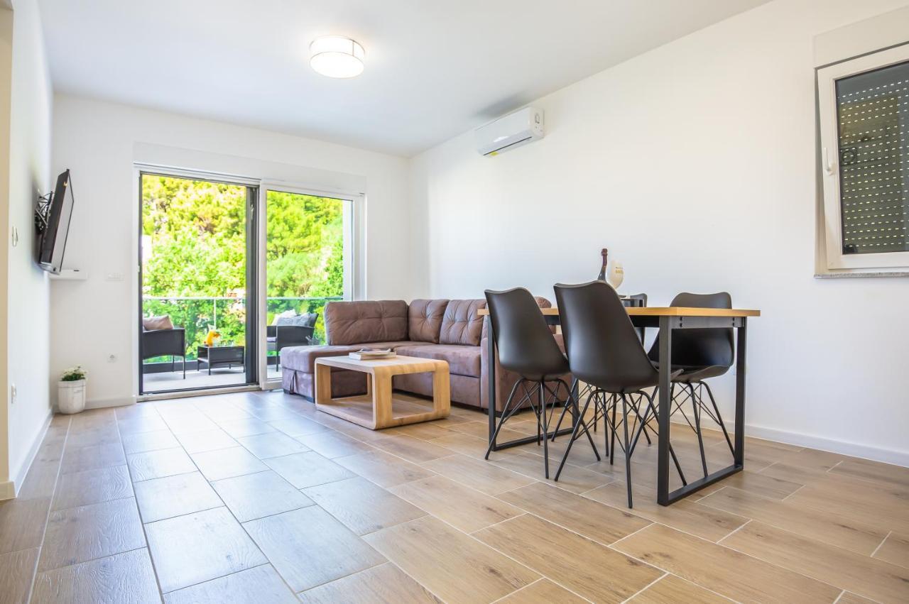 Luxury 2 Bedroom Apartment With Sea View Baška Voda エクステリア 写真