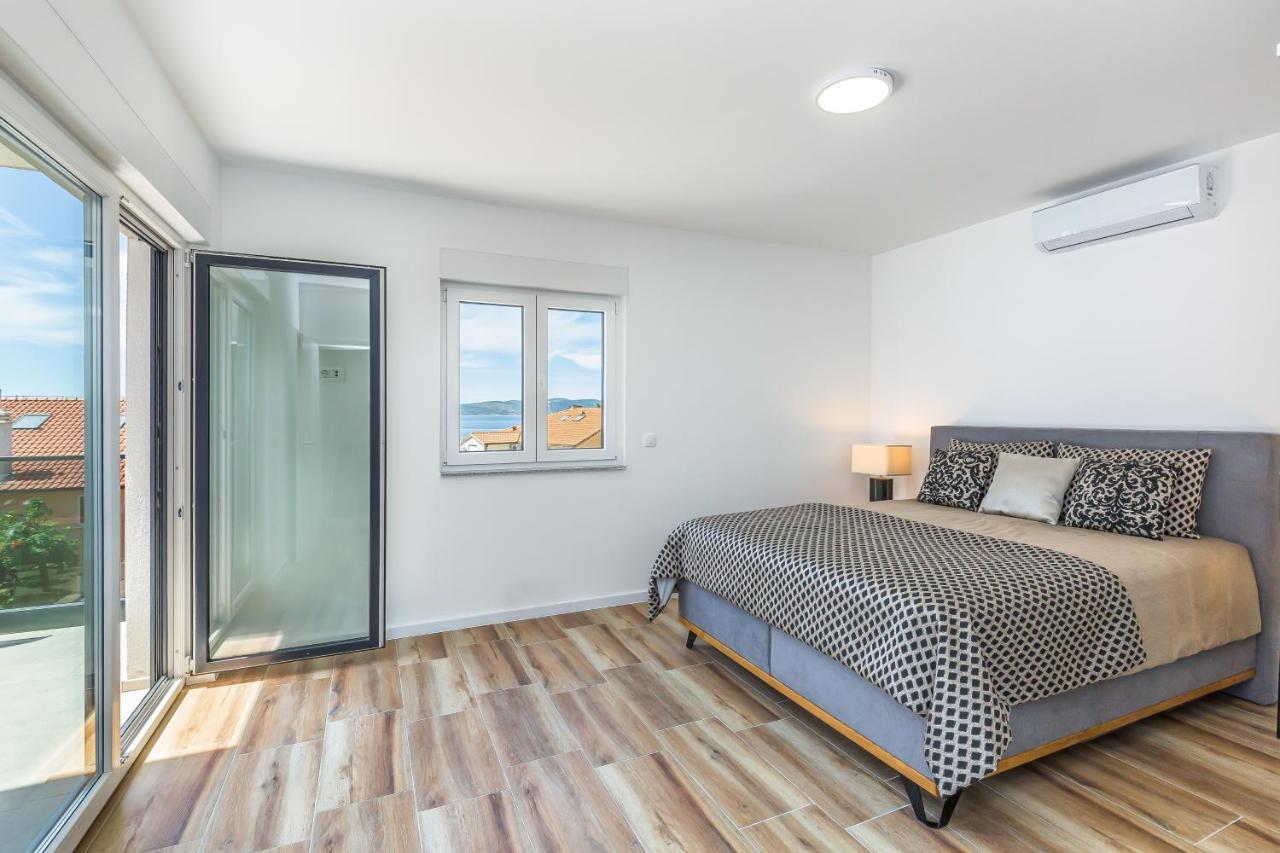 Luxury 2 Bedroom Apartment With Sea View Baška Voda エクステリア 写真
