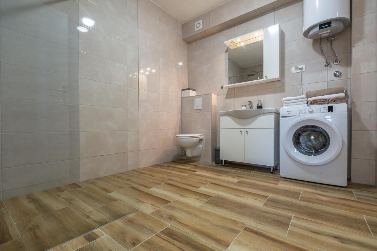 Luxury 2 Bedroom Apartment With Sea View Baška Voda エクステリア 写真